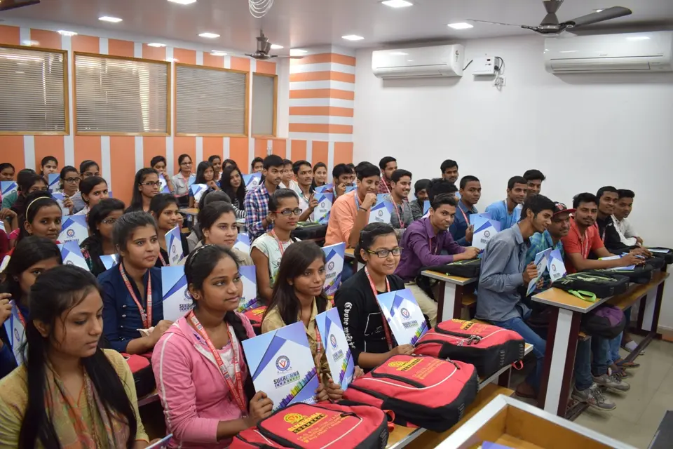 bcom students in sukrishna commerce